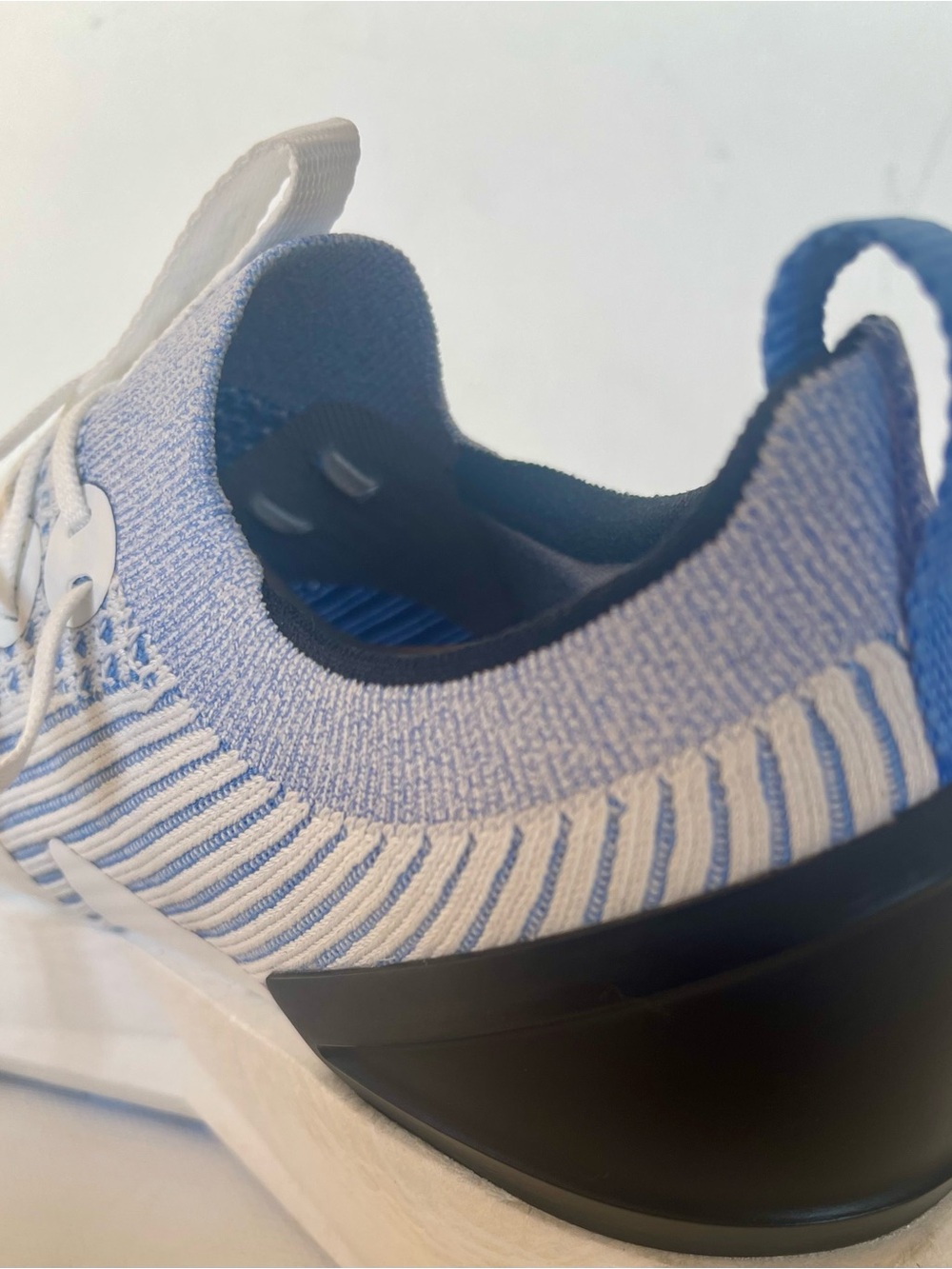 NEW ALLBIRDS TREE FLYER 2 BLIZZARD, PURE AZURE WOMENS RUNNING SHOE SIZE 8 or 10 - Picture 13 of 16